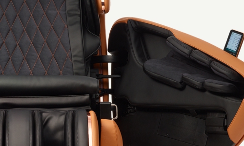 Высококачественная <span>кожа и алькантара</span>  TORAY® ULTRASUEDE® (только для M.8 NEO LE)