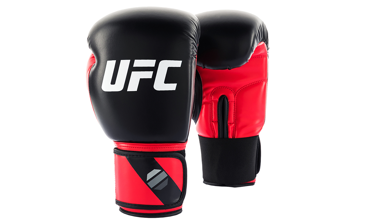UFC Перчатки тренировочные для спарринга красные — REG